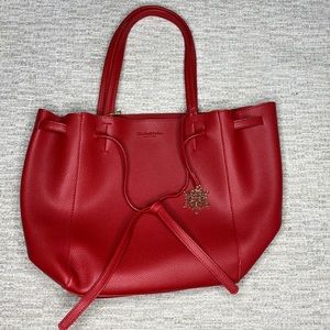 Elizabeth Arden Purse